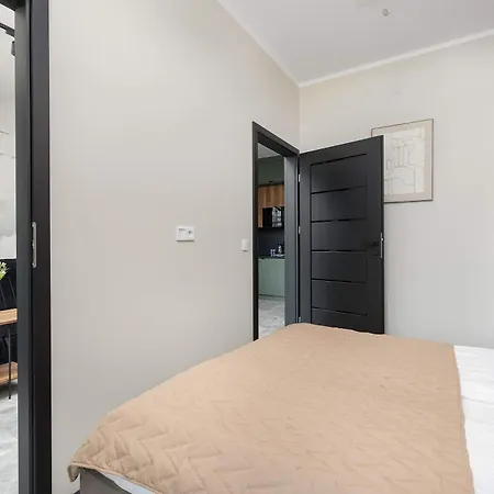 Ku Morzu 1d Elegancki Z Parkingiem By Renters Daire